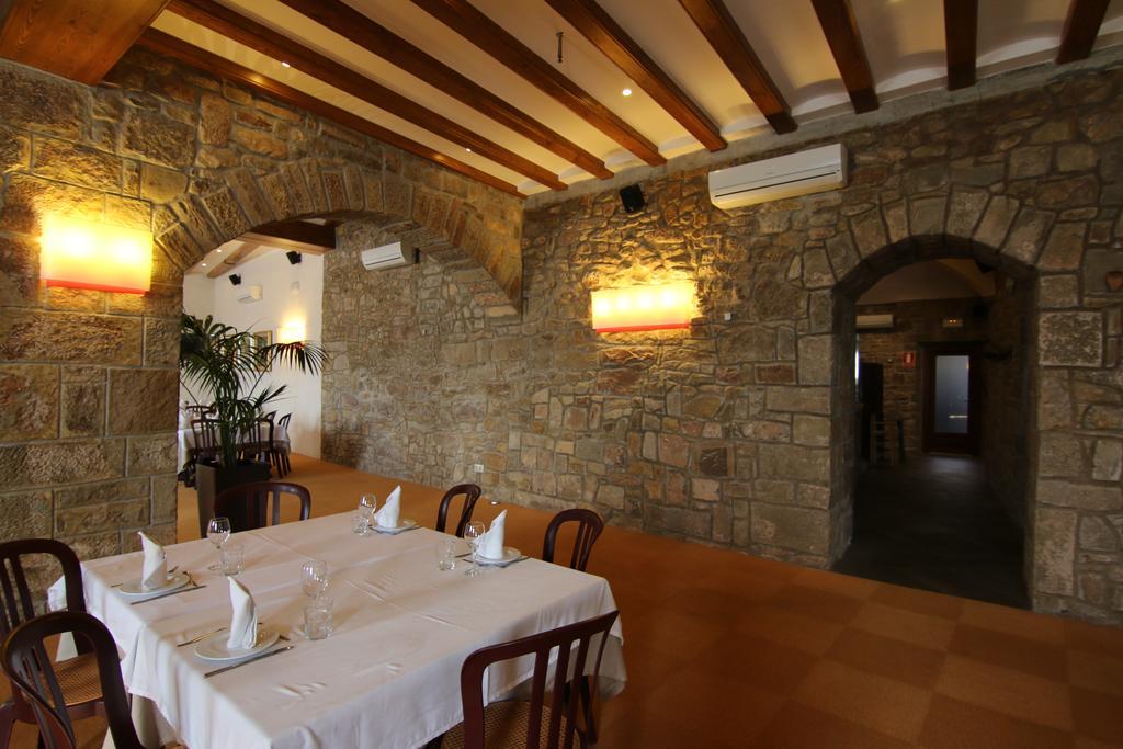Hostal Palouet De Segarra エクステリア 写真